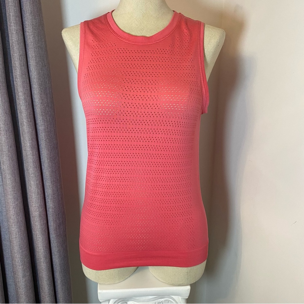 ❌SOLD❌ 🍋 Lululemon • Breeze By Muscle Tank II